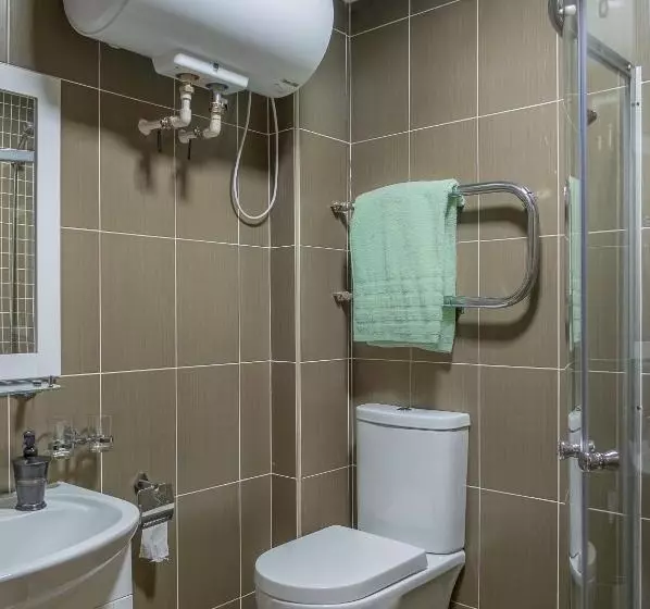 پانسیون Zaya Guest House