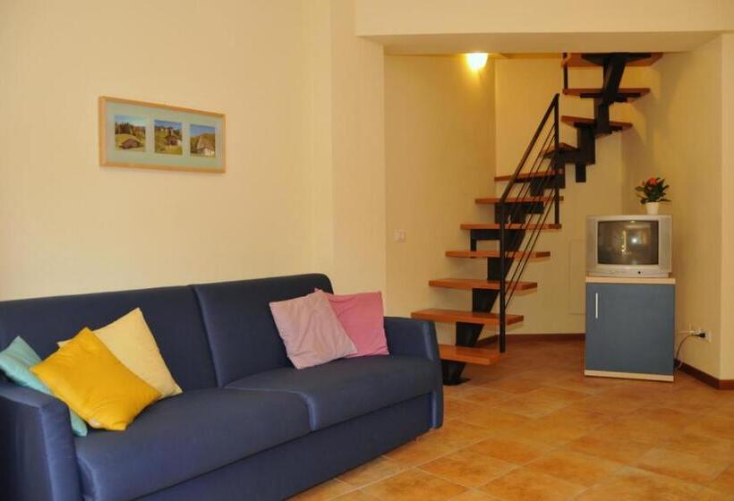 אתר נופש Vico Sweet Mountain View