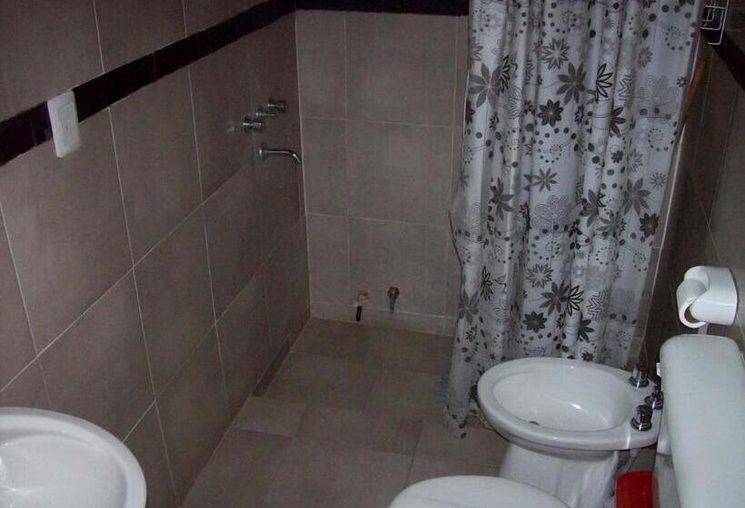 فندق صغير Hosteria Santa Francisca