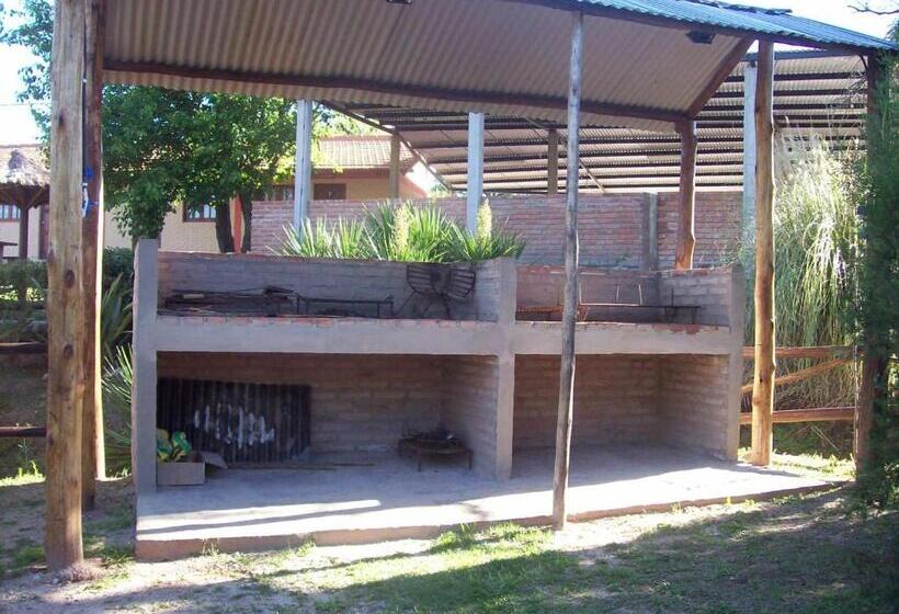 فندق صغير Hosteria Santa Francisca