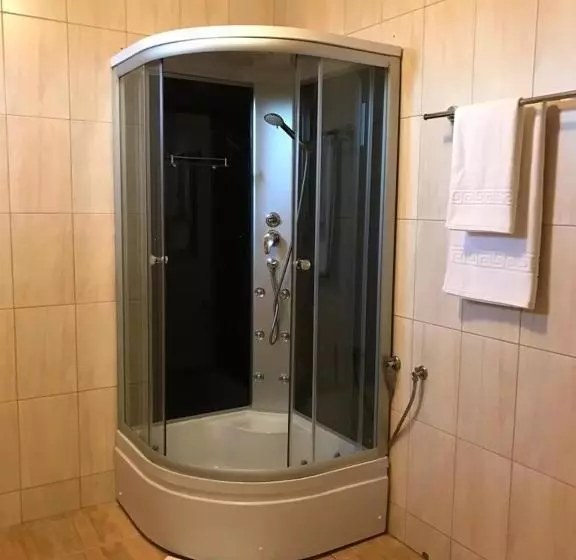 هاستل Pension Hanul Andritei