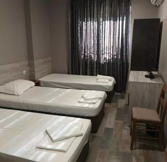 Retkeilymaja Radi Inn