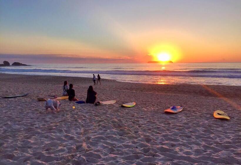 Barra Surf Hostel Florianopolis