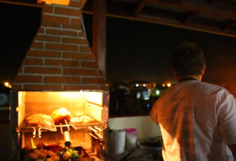 Barra Surf Hostel Florianopolis