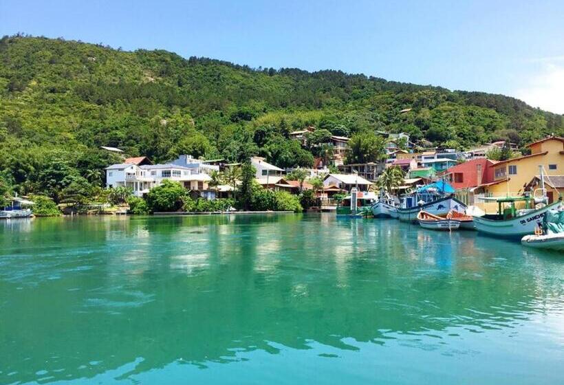 Barra Surf Hostel Florianopolis