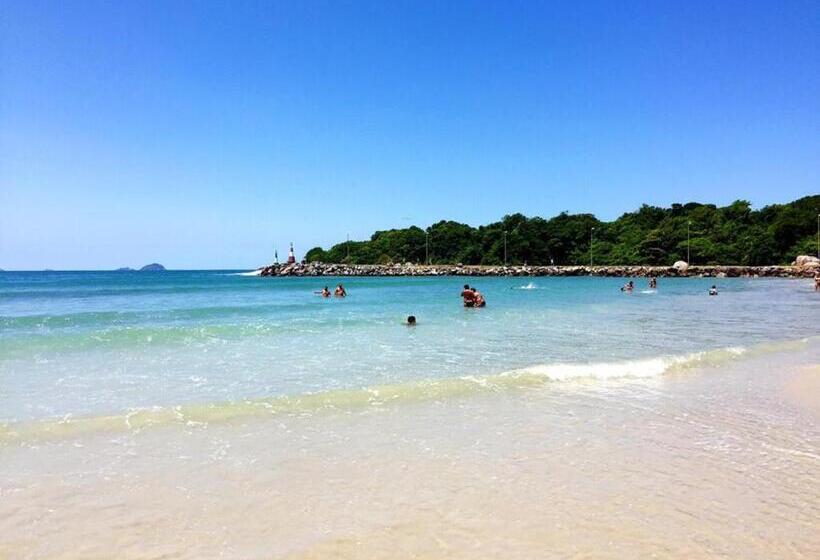 Barra Surf Hostel Florianopolis