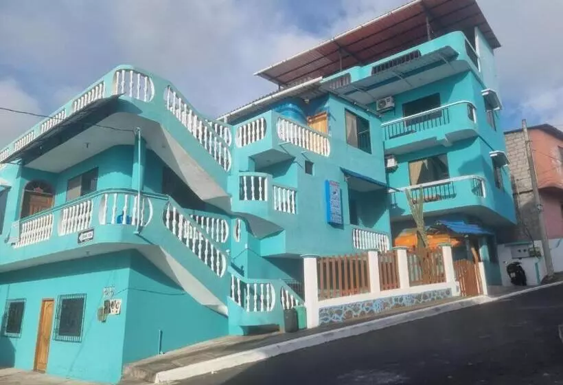 تختخواب و صبحانه Casa De Celeste