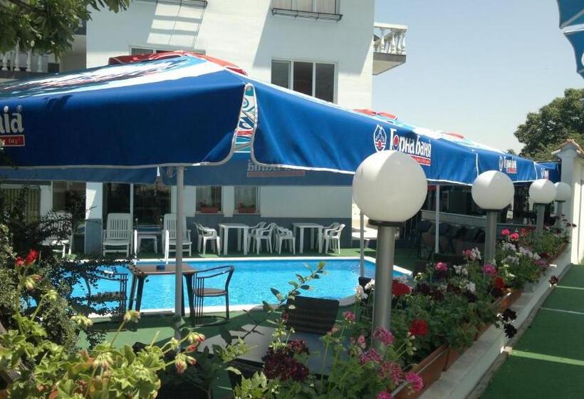 Family Hotel Yagoda88