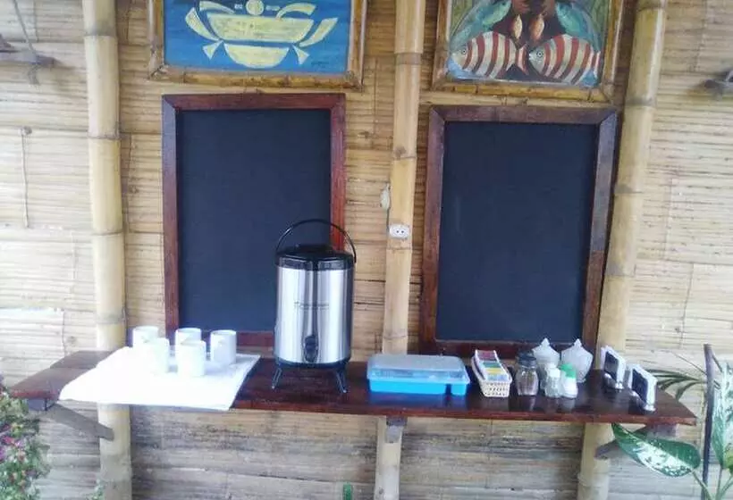 Guacamayo Bed & Breakfast