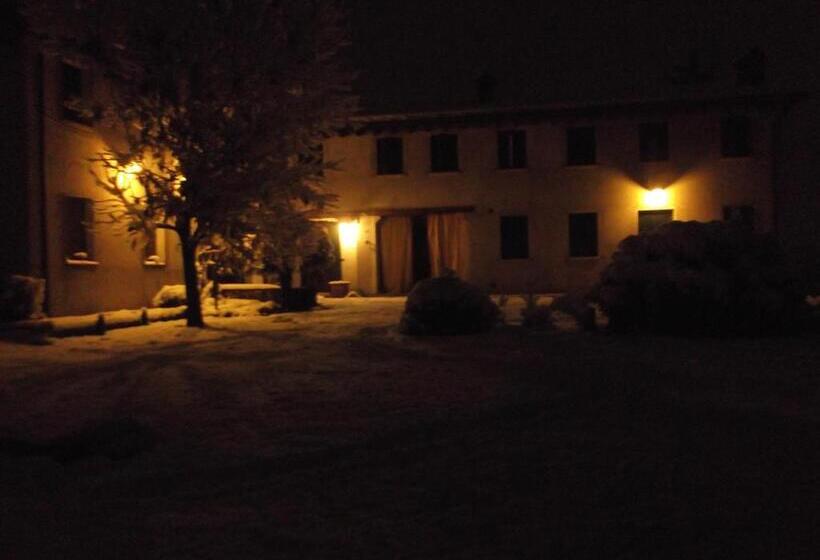 فندق Agriturismo La Prateria