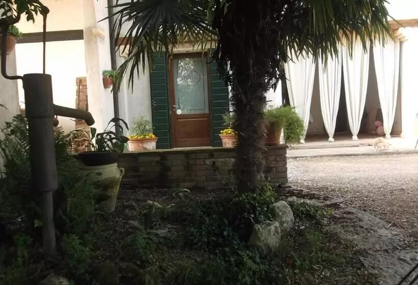 ホテル Agriturismo La Prateria