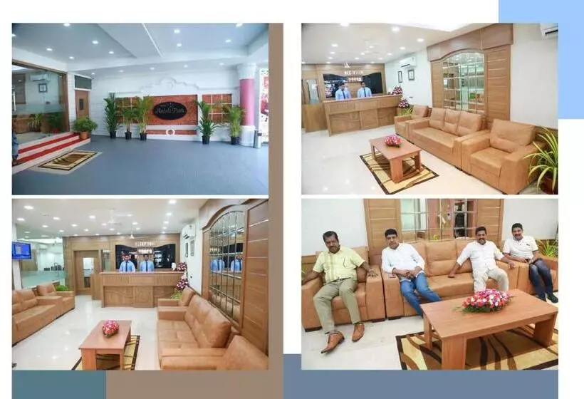 ホテル Anjali Park