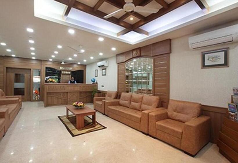 فندق Anjali Park