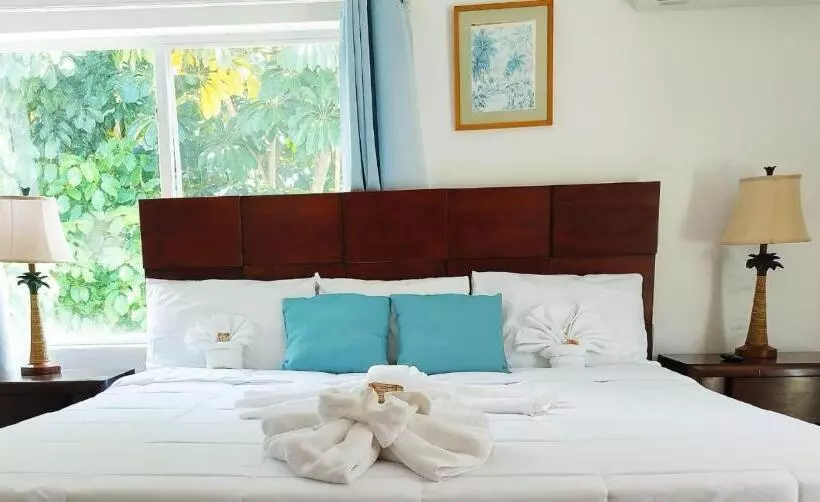 هتل Beach Villas