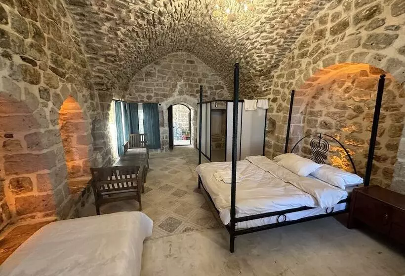 هتل Beyzade Konaği