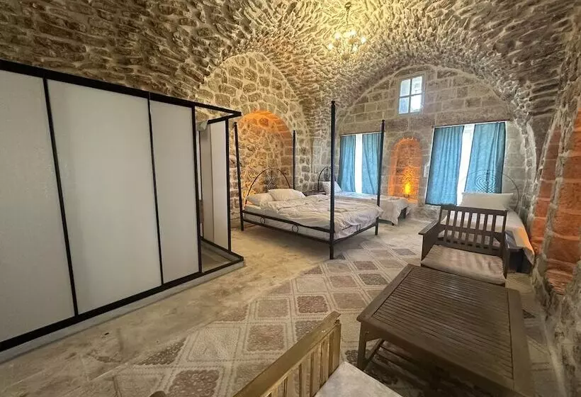 هتل Beyzade Konaği