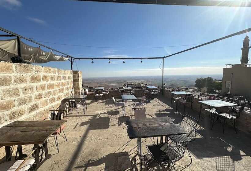 هتل Beyzade Konaği