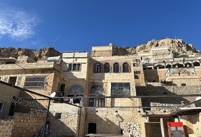 هتل Beyzade Konaği