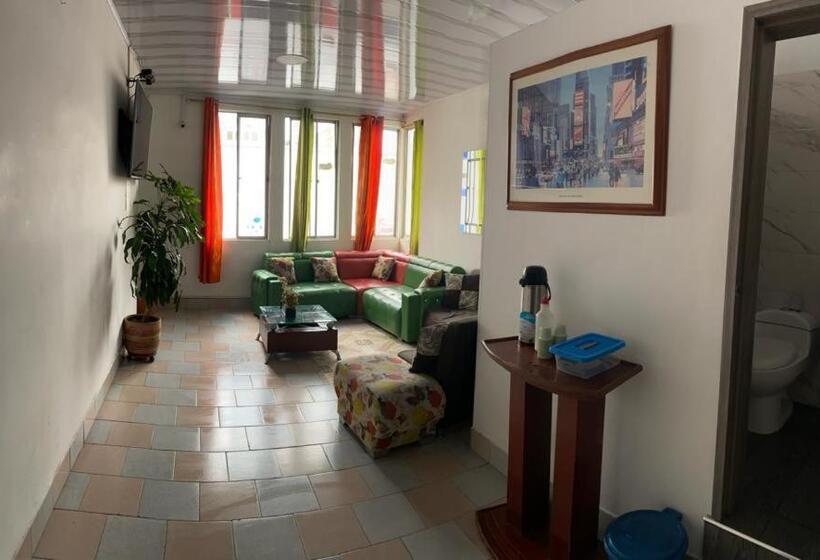 Otel Farallones Cali