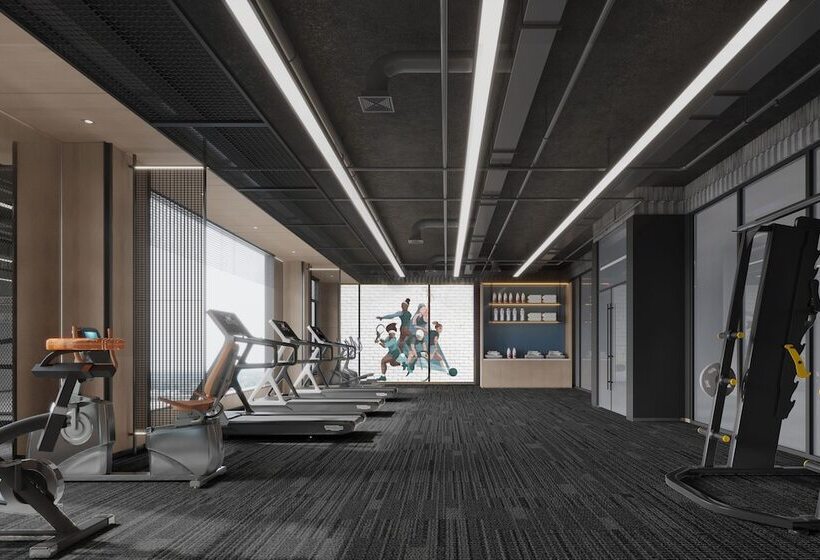 Отель Four Points By Sheraton Yangjiang City Center