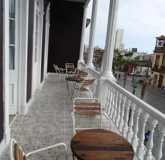 هتل Gran Casona Hostal