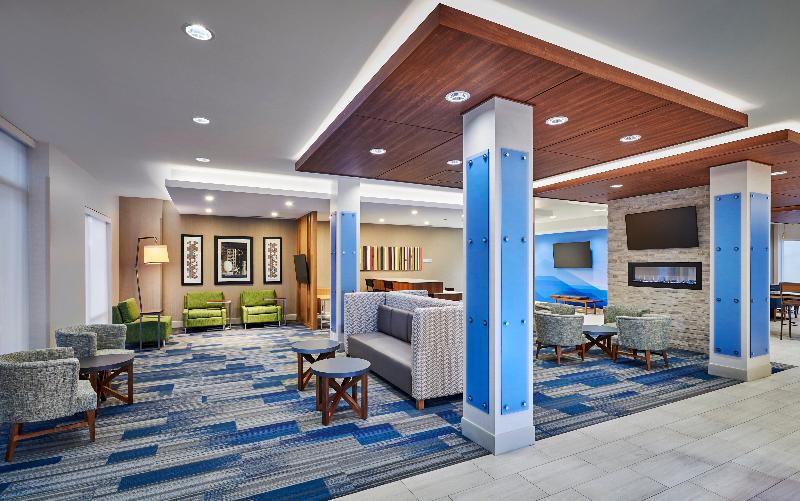فندق Holiday Inn Express & Suites Windsor East Lakeshore, An Ihg