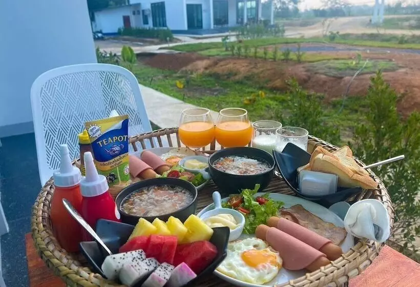 Hotelli Khirisin Resort Chiangrai