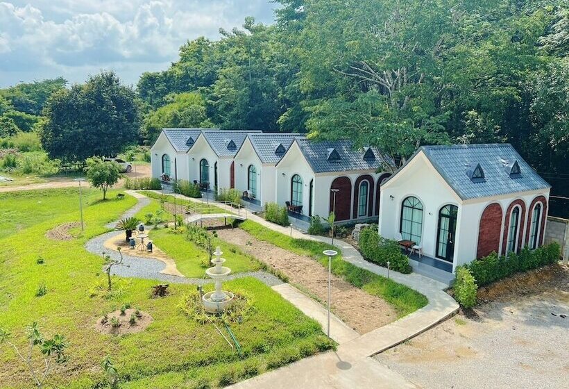 Hotel Khirisin Resort Chiangrai