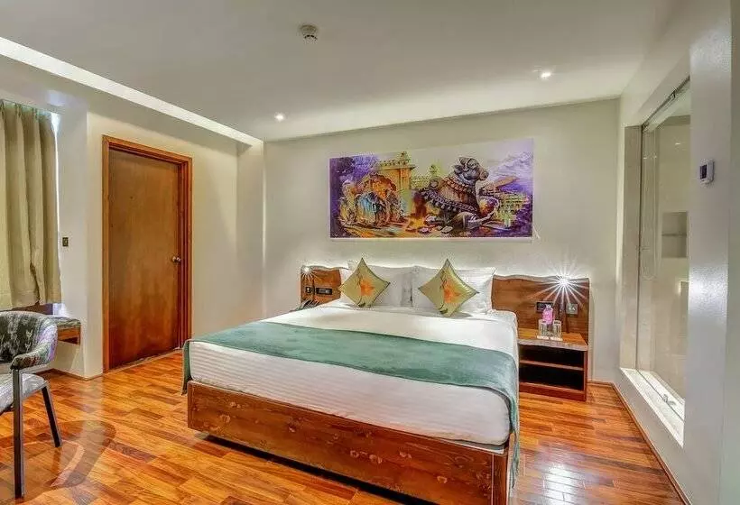 Hotelli Regenta Central Javaji Mysore