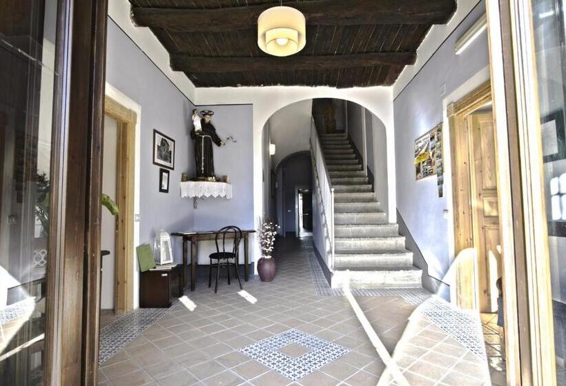 ホテル Sant Antonio