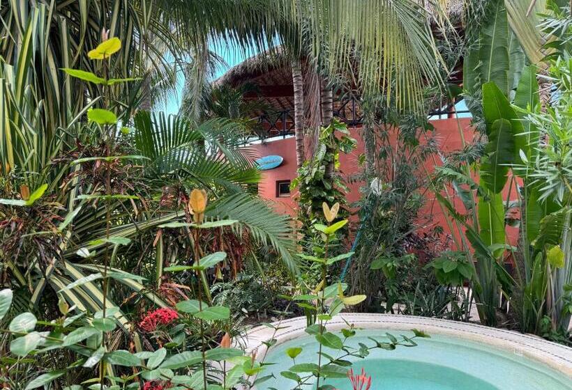 One Love Hostal Puerto Escondido