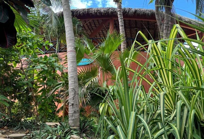 One Love Hostal Puerto Escondido