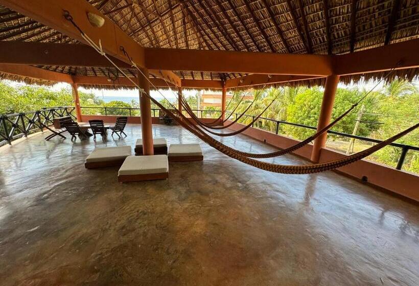 One Love Hostal Puerto Escondido