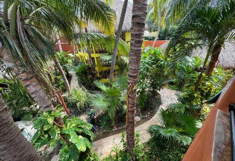 One Love Hostal Puerto Escondido