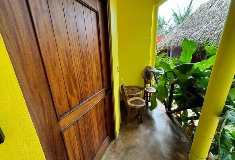 One Love Hostal Puerto Escondido