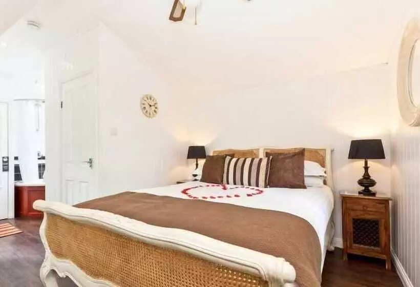 ペンション Broadoaks Boutique Country House