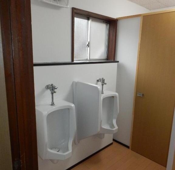 פנסיון Lodge Edmonton