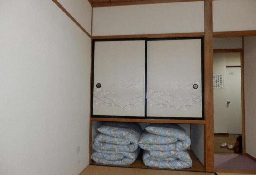 פנסיון Lodge Edmonton