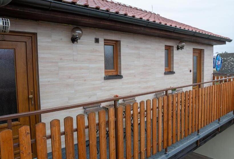 پانسیون Penzion V Koutě