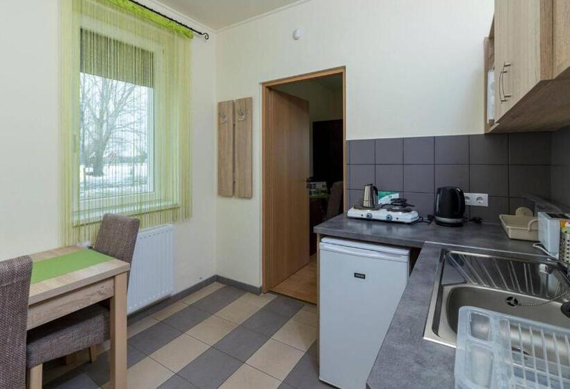 بنسيون Tölgyfa Vendégház