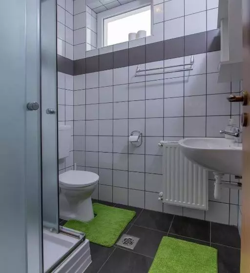 ペンション Tölgyfa Vendégház