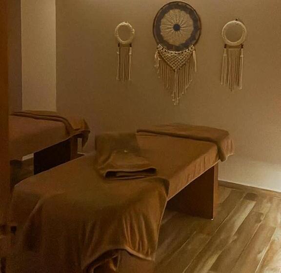 استراحتگاه Calimera Blend Paradise