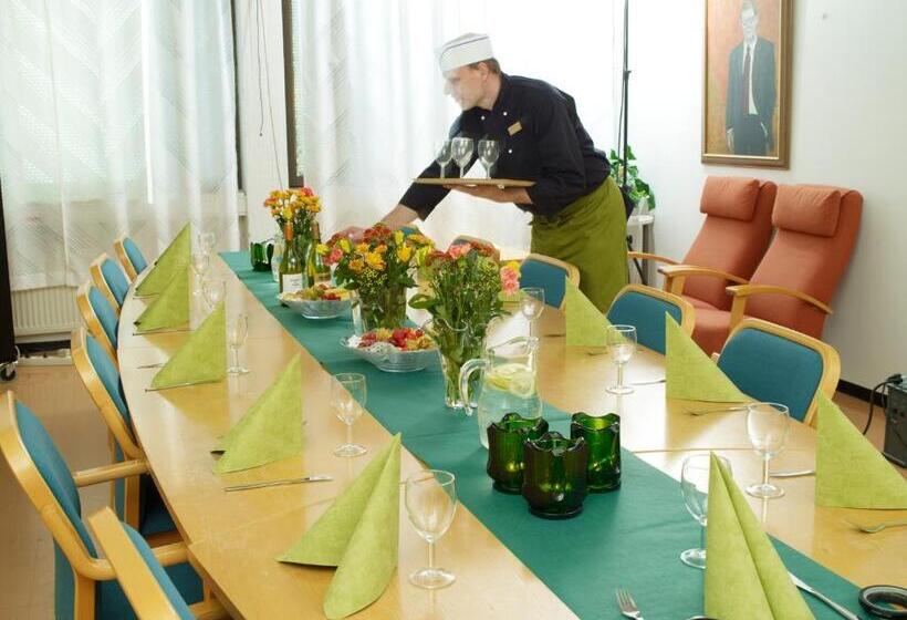 Summer Hotel Tähtelä, Alkio Opisto