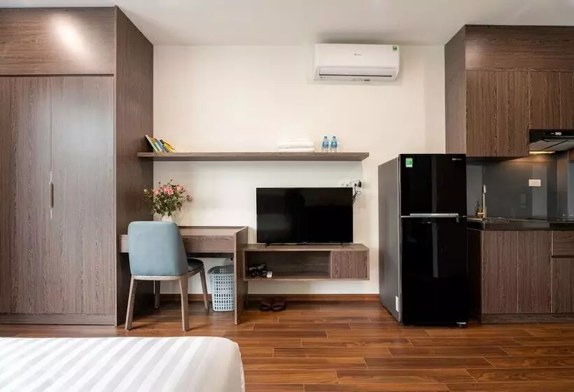 Granda Lake View Hotel & Apartment