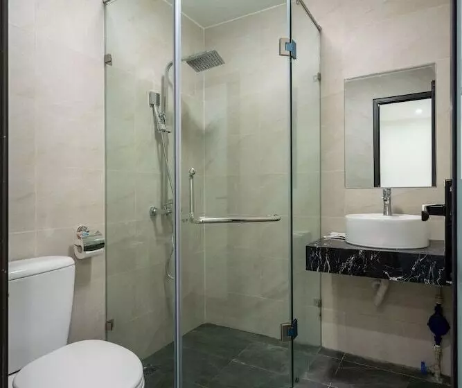 Granda Lake View Hotel & Apartment