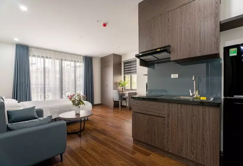 Granda Lake View Hotel & Apartment