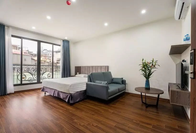 Granda Lake View Hotel & Apartment