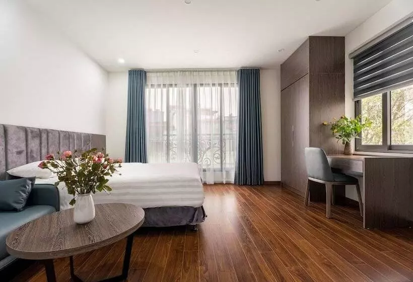 Granda Lake View Hotel & Apartment