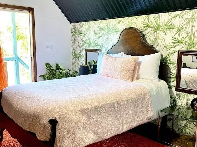 Hostelli Auberge Val Carroll