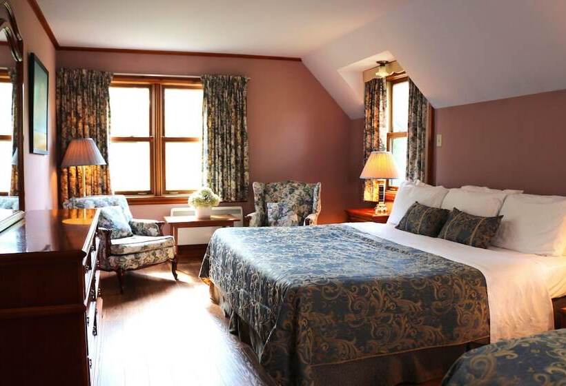 פונדק Auberge Val Carroll